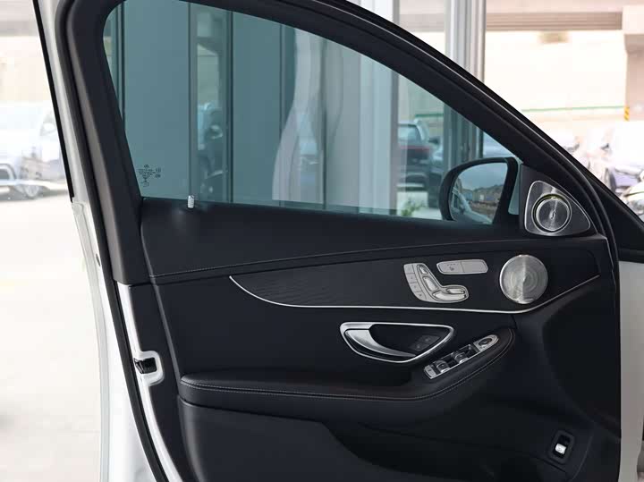 Mercedes-Benz C-Class 2021 C 260 L — фото 10