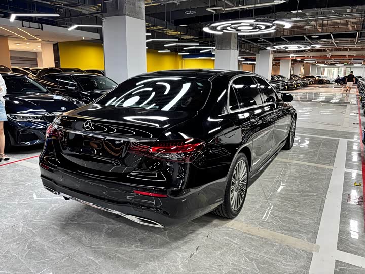 Mercedes-Benz E-Class E 300 L люкс — фото 13