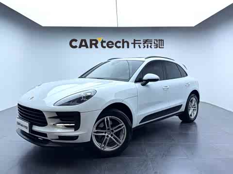 Porsche Macan 2020 Macan 2.0 T — фото 29