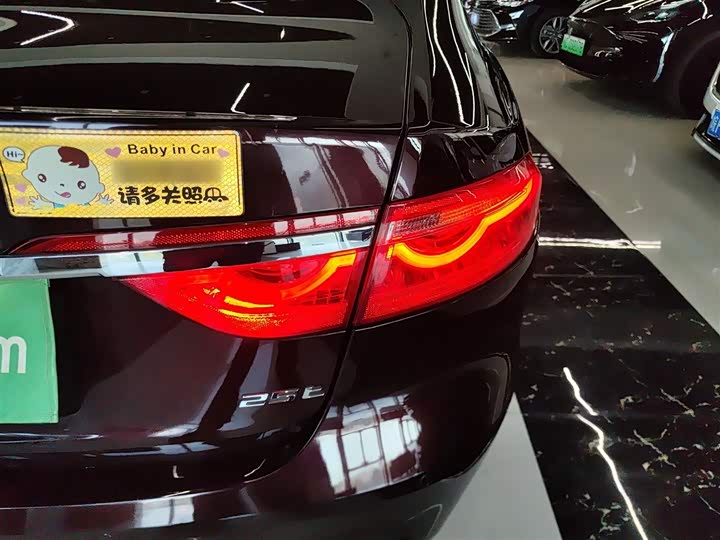Jaguar XFL 2020 XFL 2.0 T P 250 2 WD — фото 24