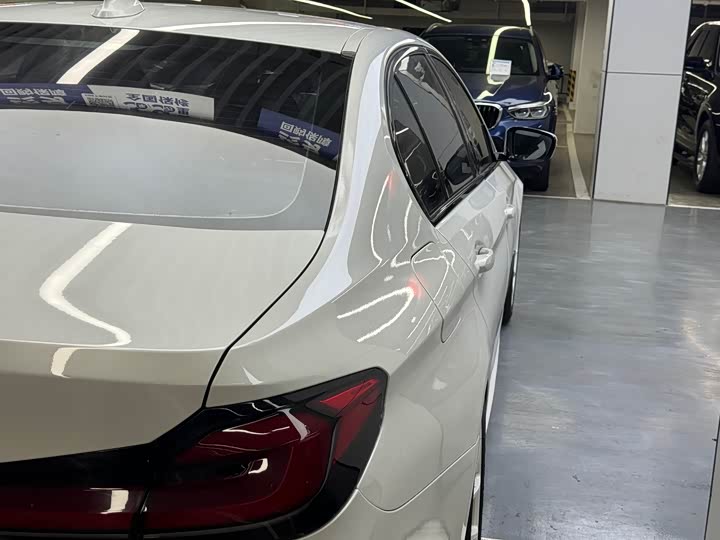 BMW 5 Series 525Li M спортпакет — фото 15