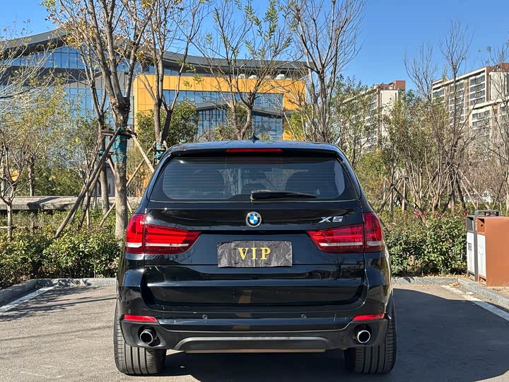 BMW X5 2017 x Drive 35i — фото 8