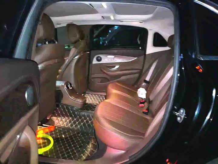 Mercedes-Benz E-Class рестайлинг E 350 L — фото 7