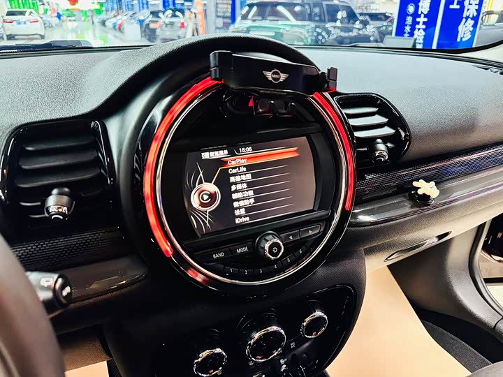 MINI Clubman — фото 38