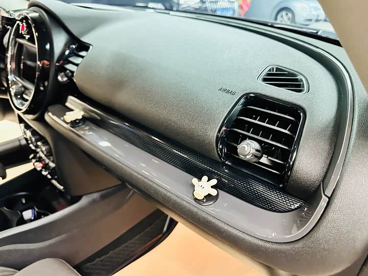 MINI Clubman — фото 27