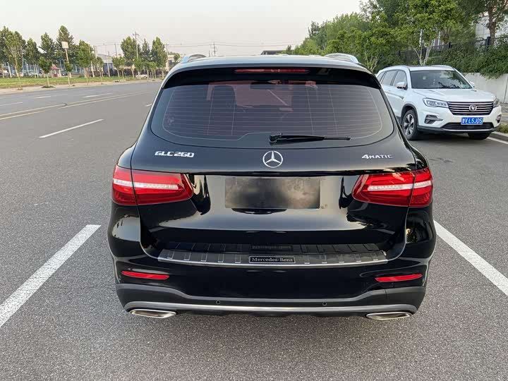 Mercedes-Benz GLC 200 4MATIC — фото 5