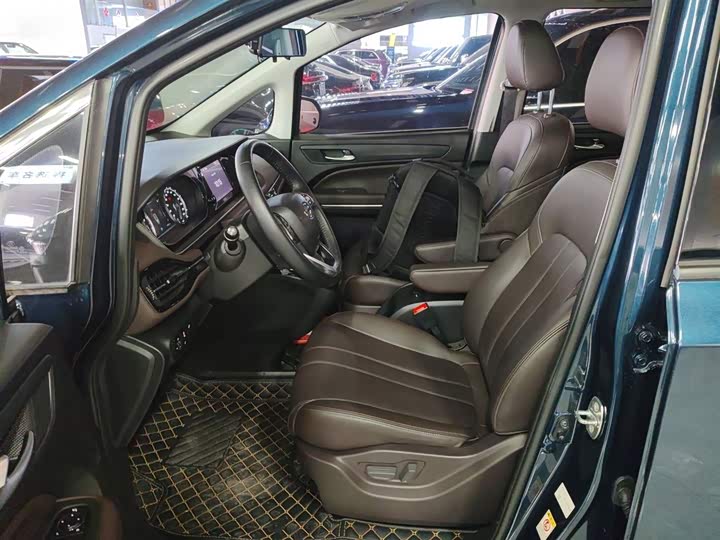 Trumpchi M6 2019 270 T DCT ( ) VI — фото 15