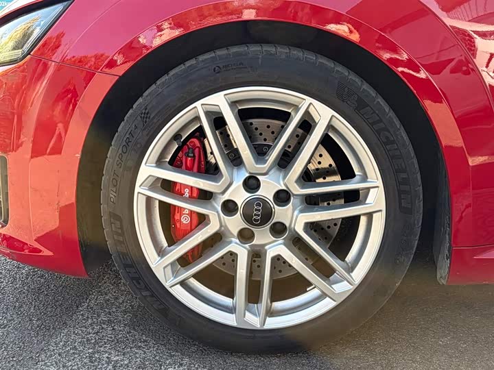 Audi TT 2015 TT Coupe 45 TFSI — фото 9