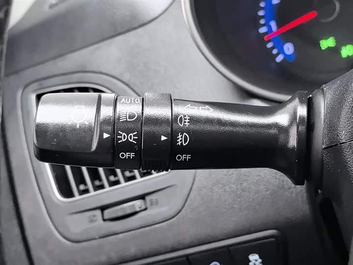 BAIC Hyundaiix 2015 2.0 L AT 2 WD V — фото 21