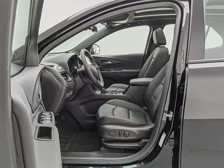 Chevrolet Equinox — фото 10