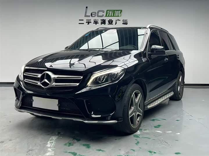 Mercedes-Benz GLE 2017 GLE 400 4 MATIC — фото 1