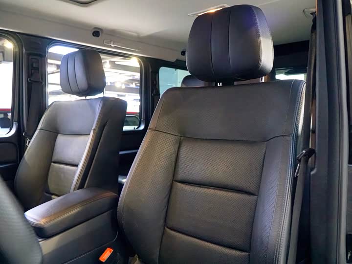 Mercedes-Benz G-Class 2013 G 500 — фото 9