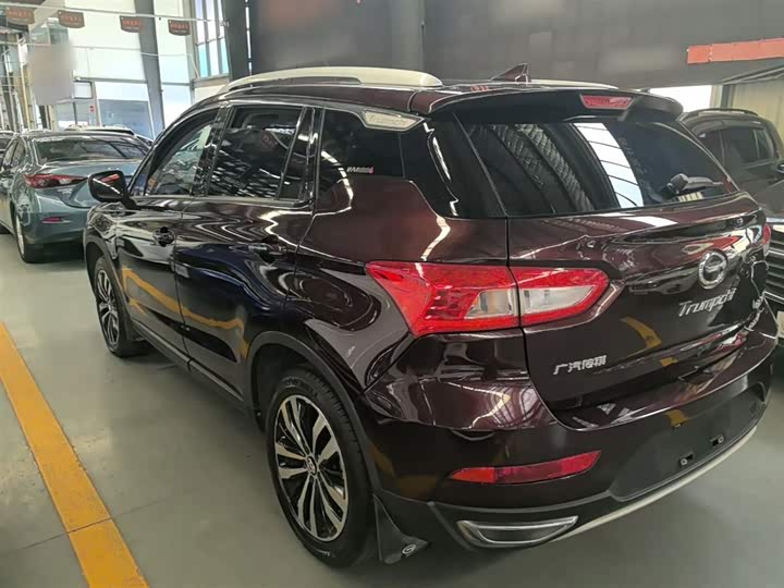 Trumpchi GS4 2017 235 T AT 2 WD — фото 5