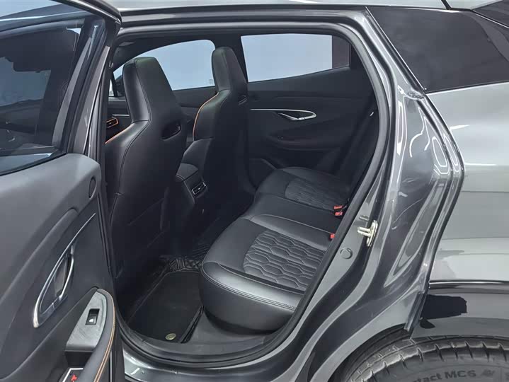 Changan UNI-T 2022 1.5 T Premium — фото 11