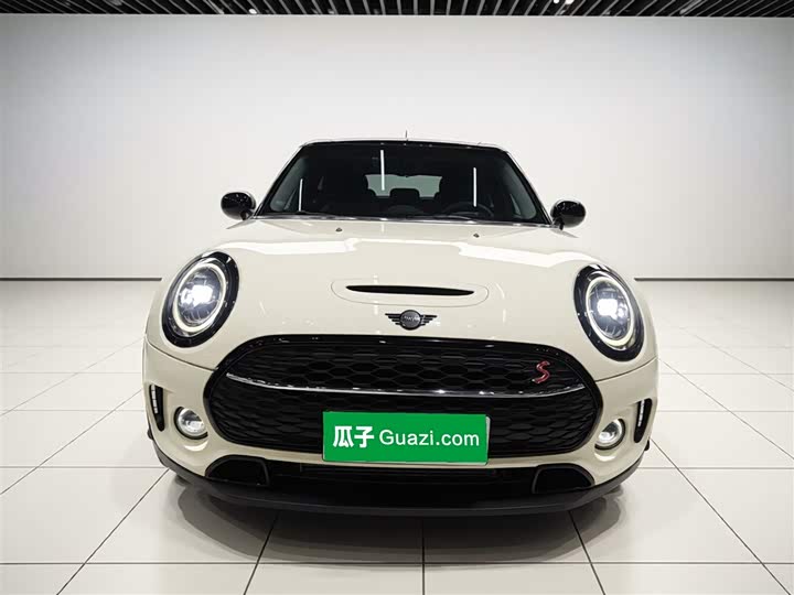 MINI Clubman — фото 3