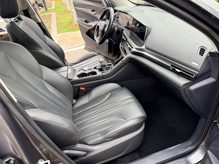 Changan CS75 PLUS 2020 1.5 T ATLuxury — фото 11