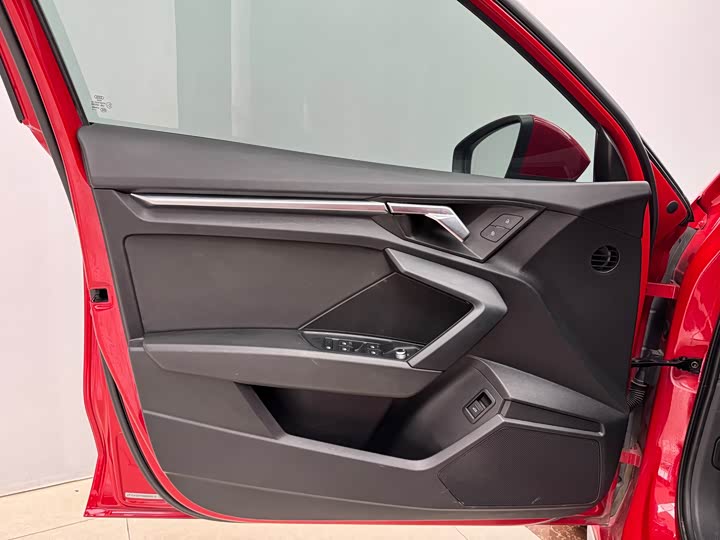 Audi A3 2022 A 3 L Limousine 35 TFSI Sport — фото 7