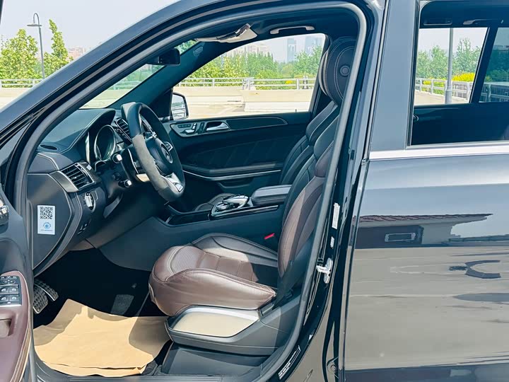 Mercedes-Benz GLS 2016 AMG GLS 63 4 MATIC — фото 11