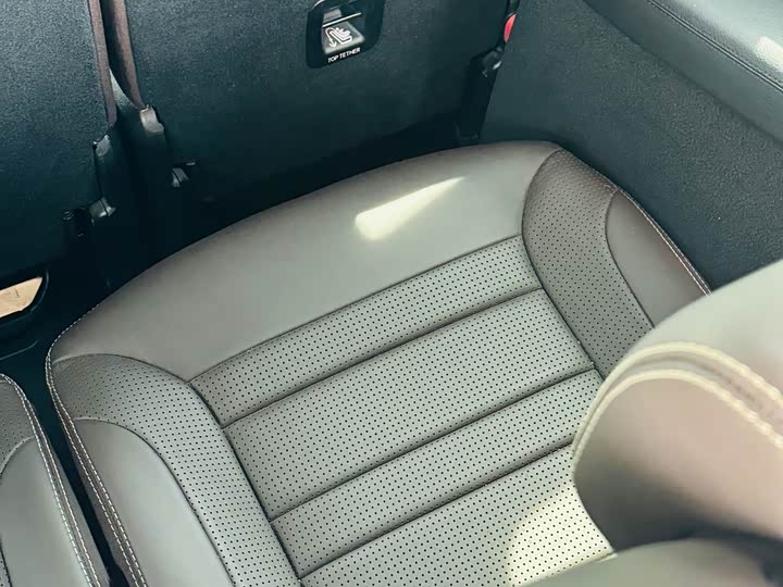 Mercedes-Benz GLS 2016 AMG GLS 63 4 MATIC — фото 33