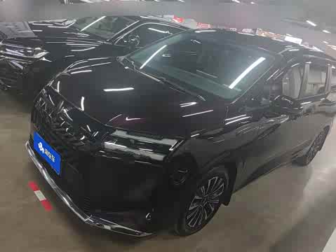 Wuling 730 2025 1.5 T CVT Elite — фото 17