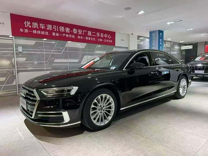 Audi A8 2022 A 8 L 50 TFSI quattro Comfort