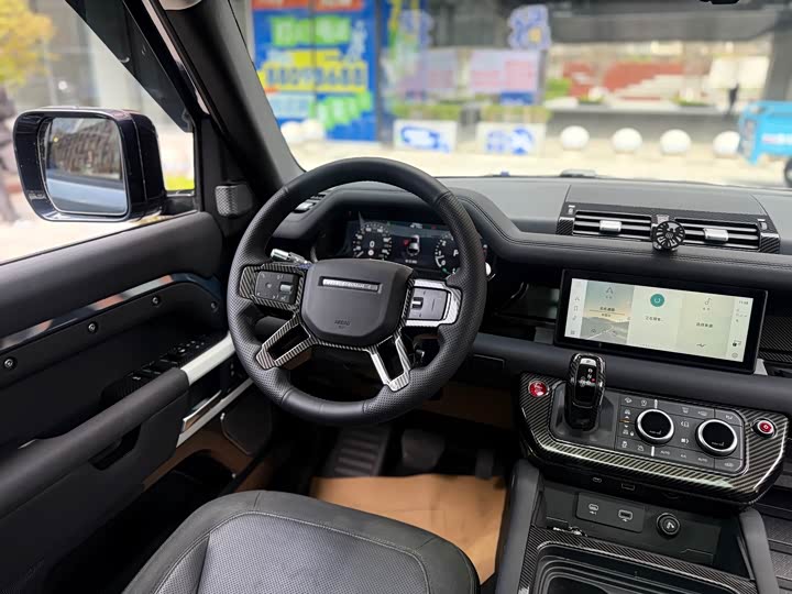 Land Rover Defender — фото 10
