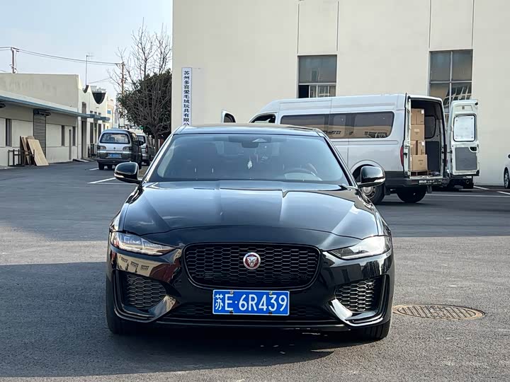 Jaguar XEL 2024 2.0 T 250 PS R-DYNAMIC S — фото 2