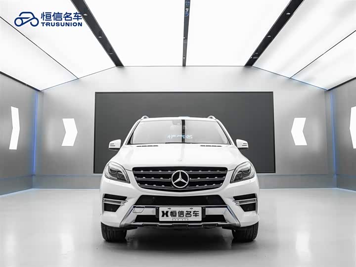 Mercedes-Benz M-Class 2014 ML 320 4 MATIC — фото 2