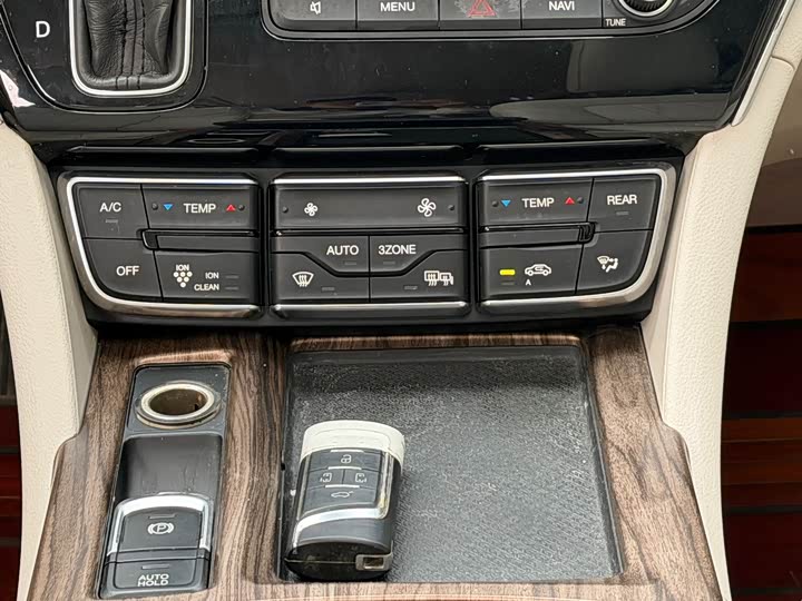 Trumpchi M8 2018 320 T — фото 16