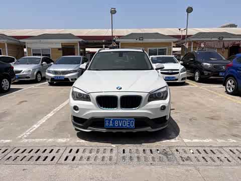 BMW X1 2015 s Drive 18i — фото 28