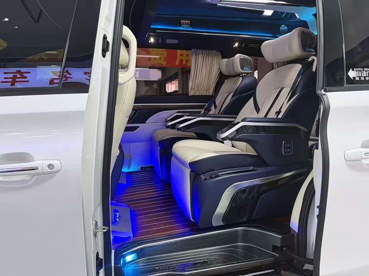 Trumpchi M8 2023 390 T — фото 8
