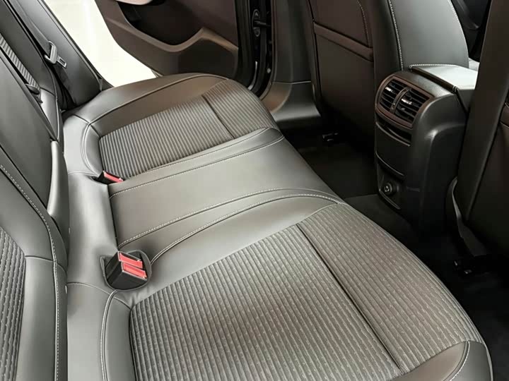 Buick Regal — фото 7
