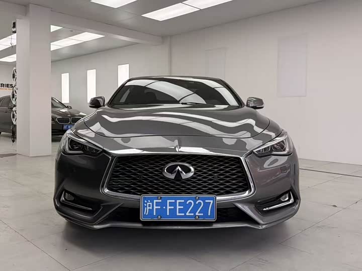 Infiniti Q60 2019 2.0 T — фото 2