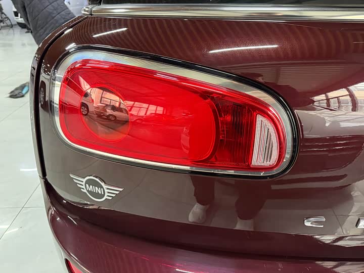 MINI Clubman — фото 14