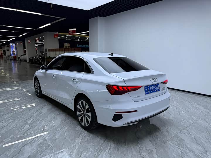 Audi A3 2021 A 3 L Limousine 35 TFSI — фото 9