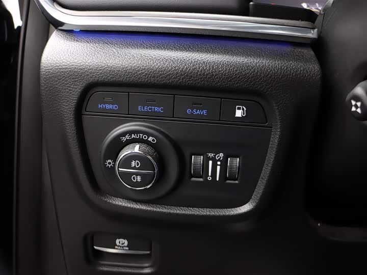 Jeep Grand Cherokee 4xe — фото 26