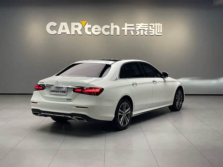 Mercedes-Benz E-Class 2022 E 260 L Sport — фото 4