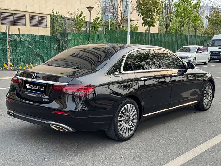 Mercedes-Benz E-Class 2021 E 300 L Luxury — фото 7