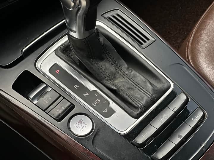 Audi A4L 2016 35 TFSI S line Comfort — фото 15