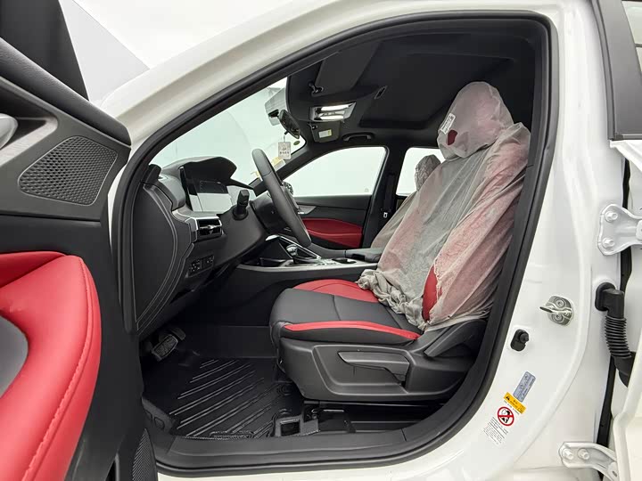 Changan CS35 PLUS 2023 1.4 T DCTLuxury — фото 18