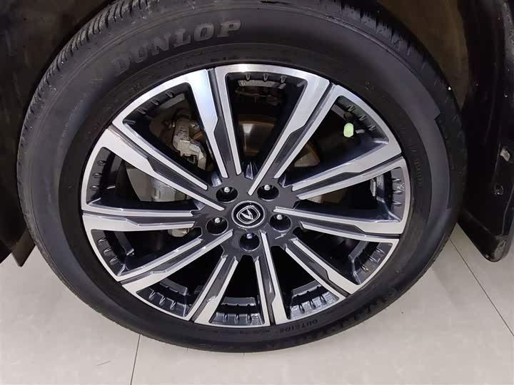 Changan CS75 PLUS 2023 1.5 T ATPremium — фото 23
