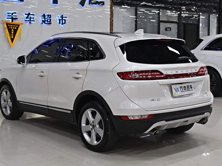 Lincoln MKC 2018 2.0 T 2 WD — фото 15