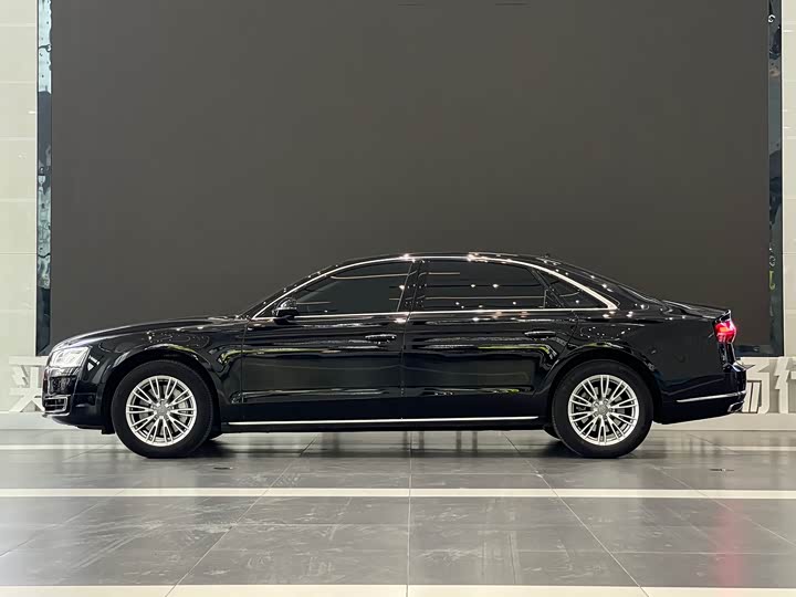 Audi A8 2016 A 8 L 45 TFSI quattro Comfort — фото 3