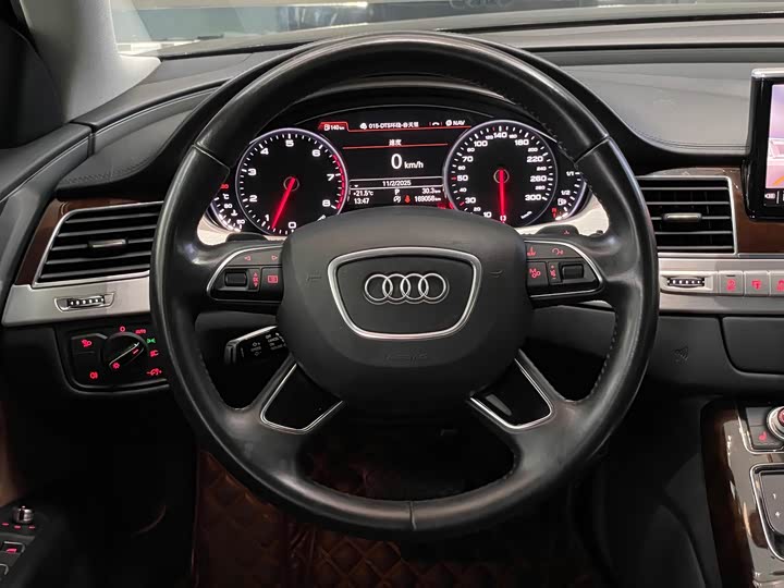 Audi A8 2016 A 8 L 45 TFSI quattro Comfort — фото 14