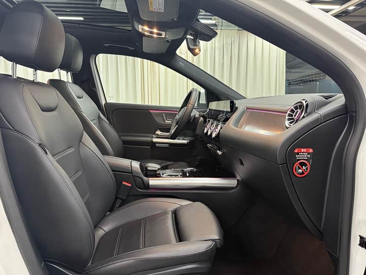 Mercedes-Benz GLA 2020 GLA 200 — фото 9