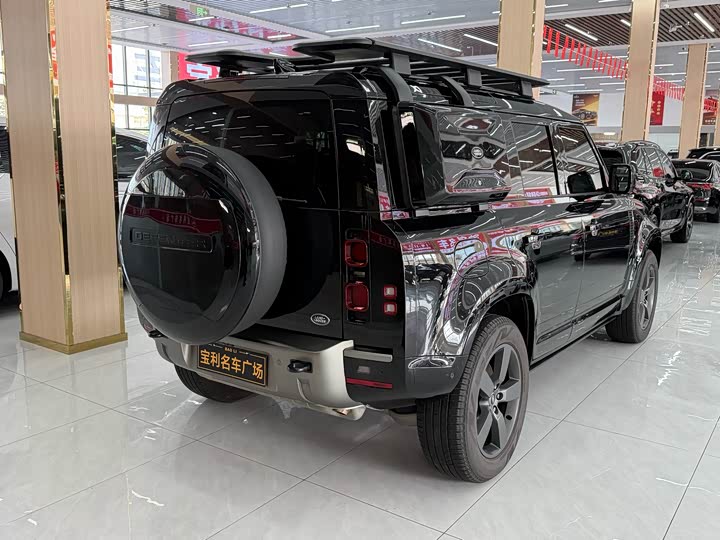 Land Rover Defender — фото 5