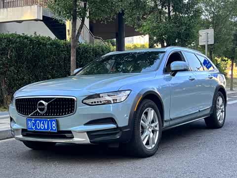 Volvo V90 2017 Cross Country T 5 AWD — фото 27