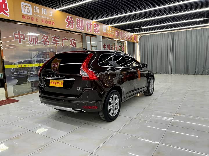 Volvo XC60 2017 T 5 AWD — фото 6