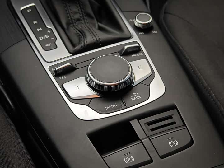 Audi A3 2020 Limousine 35 TFSI V — фото 19