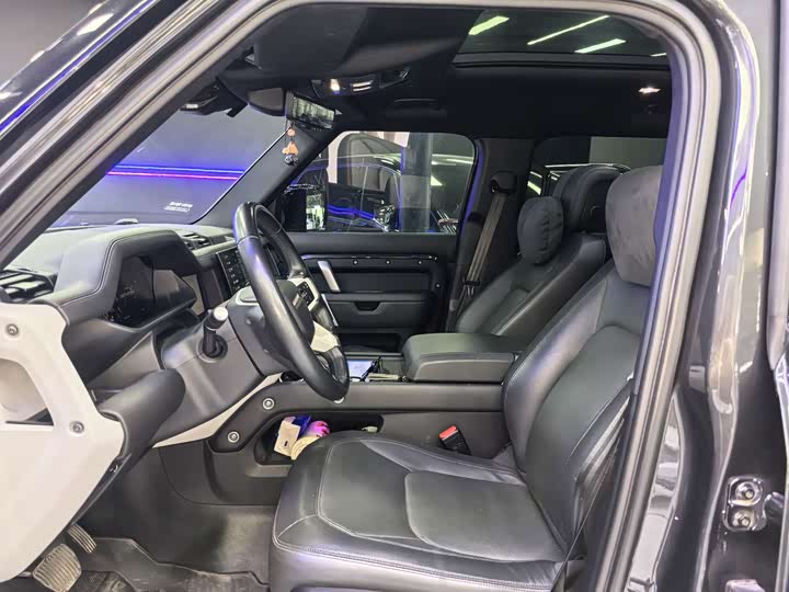 Land Rover Defender — фото 12